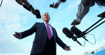 Pressão de Trump transforma liberdade de imprensa em 'censura velada' nos EUA, analisa especialista