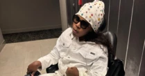 Morre aos 28 anos influenciador conhecido como 'o garoto em uma cadeira de rodas mais famoso'