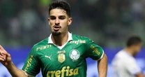 Nada de doces! Dieta com ovos e frango à milanesa 'fit' fez jogador do Palmeiras Flaco López ganhar músculos no corpo e dormir melhor