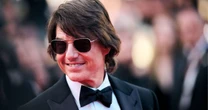 Tom Cruise recebe cinco minutos de aplausos em Cannes com Missão: Impossível 8