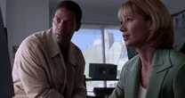 "Eles não querem assistir isso": Denzel Washington reescreveu este filme de ficção científica por medo da reação do público