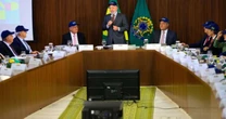 Lula diz que Tarcísio será seu adversário em 2026 e cobra lealdade de ministros do Centrão