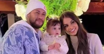 Irmã de Amanda Kimberlly ironiza valor milionário atribuído à pensão de Neymar para Helena