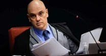 Moraes encaminha à PGR pedido do PT para reforçar policiamento no endereço de Bolsonaro