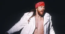 A música do Guns N' Roses que complicava Axl Rose nos shows