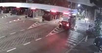 Vídeo: mulher morre após bater carro em coluna da portaria de condomínio em Alphaville