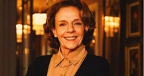 Diná não presta mesmo? Segunda fase de 'Quem Ama Cuida' traz homem importante que mostra outra visão sobre a governanta apaixonada