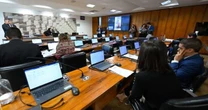 Projeto que obriga CVM a prestar contas ao Senado avança e vai à Câmara
