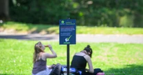 Paris entra em alerta laranja por onda de calor precoce que atinge Europa