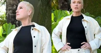 Aos 62 anos, Xuxa posa de topless em ensaio no Copacabana Palace