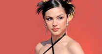 Olivia Rodrigo estreia na Série Ícones de Fortnite com trajes inéditos, NPC e Festival Karaoke
