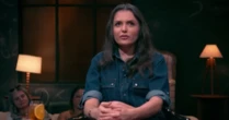 Monica Iozzi relembra história na qual achou que seu 'pai verdadeiro' era um bandido
