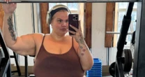 Após perder 45 kg com bariátrica, Thais Carla relata novo efeito colateral da cirurgia: 'Preciso dar uma atenção...'