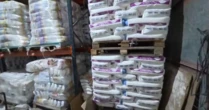 Polícia faz operação no RJ contra grupo que obrigava comerciantes a adquirir produtos alimentícios vinculados a milícia