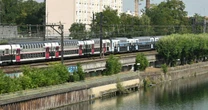 Brasileira é vítima de tentativa de estupro dentro de trem na periferia de Paris