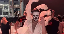 De fantasia 'maluca' a distribuição de pirulito: fãs de Lady Gaga contam como conseguiram o espaço VIP