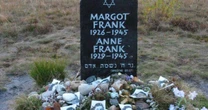 Alemanha celebra 80 anos da libertação do campo de concentração nazista onde morreu Anne Frank