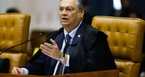 Dino diz que ameaças de sanção dos EUA não preocupam e que ministros são alvos de ataques frequentes