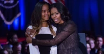 Michelle Obama comenta decisão da filha de abandonar o sobrenome da família