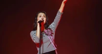 Olivia Rodrigo conta uma linda história de amor em 'You Seem Pretty Sad for a Girl So in Love'