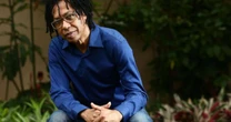 Djavan convida fãs a criarem versões de música de seu próximo álbum; veja como participar