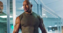 Bizarro: The Rock substitui fotos com fãs por vídeos para fugir de IA