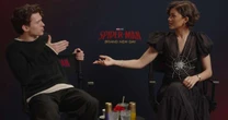 Zendaya proibiu Tom Holland de ajudá-la nos jogos do Homem-Aranha. Mas houve um chefão que a fez pedir socorro