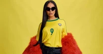 Grávida aos 45 anos, Sabrina Sato faz primeira aparição após anúncio e revela planos para o Carnaval