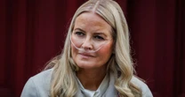 Princesa herdeira da Noruega passa por transplante de pulmão bem-sucedido, diz palácio