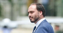 Quebra de sigilo fiscal de Carlos Bolsonaro será pedida para apurar conta nos EUA, diz site