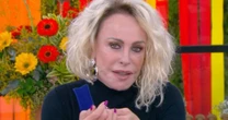 Ao vivo, Ana Maria Braga chora após participação no 'Domingão': 'Não tem personagem'