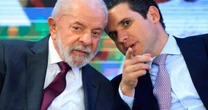 Hugo Motta elogia diálogo entre Lula e Trump e diz que Câmara está 'atenta aos interesses nacionais'