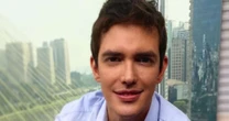 Colunista de esporte do 'Mais Você', Alessandro Jodar leva mulher, grávida pela 1ª vez, ao The Town 2025, em aparição rara. Veja fotos do casal!
