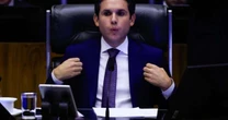 Hugo Motta comenta trama golpista e defende Bolsonaro: 'Não tem como aplicar golpe fora do país'