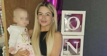 Mulher fica três semanas sem andar e morre após se drogar inalando balões com 'gás do riso'