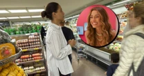 'Amades', flagramos a Lola em supermercado de SP, ou melhor, a atriz Camila Pitanga