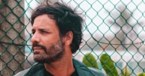 Ator Maurício Silveira morre aos 48 anos após dias em coma induzido; artistas famosos lamentam: 'Sentimento desolador'