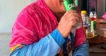 Ana Castela tira sarro do sogro e detalhe na parte íntima de Leonardo chama atenção
