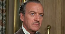 Ator rejeitado para viver James Bond por ser considerado 'velho' fez o papel anos depois