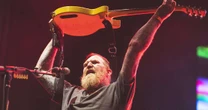 Brent Hinds, ex-guitarrista e vocalista do Mastodon, morre aos 51 anos
