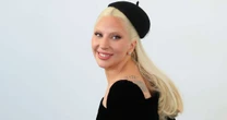 Esses dois perfumes florais femininos são os favoritos de Lady Gaga; um deles você pode comprar por R$ 569