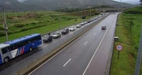 Chuva interdita descida para o litoral norte pela Tamoios