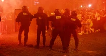 Violência na comemoração do título do PSG levanta debate sobre segurança de eventos esportivos na França