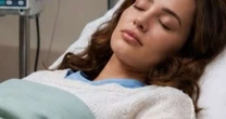 Bruna vai morrer em 'Quem Ama Cuida'? Aneurisma cerebral coloca a personagem em risco e doença pode mudar os rumos da trama