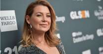 Ellen Pompeo diz que não deixa a filha assistir Grey's Anatomy: 'Não está pronta para me ver de roupa íntima na TV'