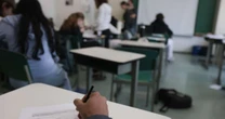Comissão aprova que sinais de escolas sejam substituídos por música para conforto de alunos autistas