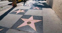 Lil Wayne, Karol G e Smashing Pumpkins receberão estrelas na Calçada da Fama de Hollywood em 2027