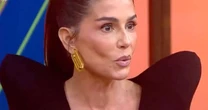 Deborah Secco agita a web ao falar sobre relações monogâmicas: 'Quase nunca são sinceras'