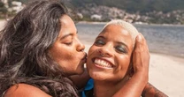 'A vida vai ser muito difícil sem você': Juliana Marins ganha texto de chorar da irmã após corpo ser içado de vulcão na Indonésia