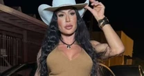 Solteira, Gracyanne Barbosa decide passar o dia com um fã: 'Quem aceita?'